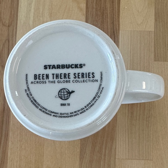 Starbucks California Red and White Mug - Picture 3 of 4